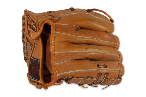 1959 Los Angeles Dodgers World Series Champs Team Signed 1950's Glove Beckett
