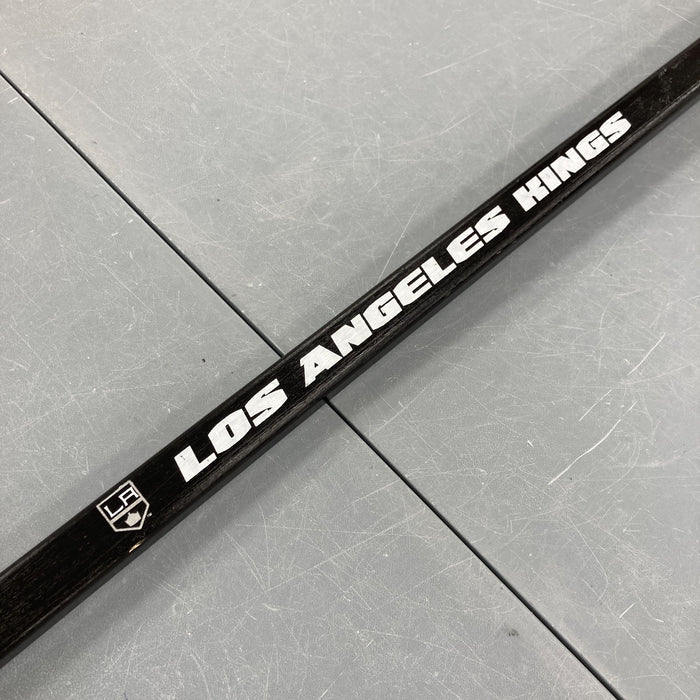 2011-12 Los Angeles Kings Stanley Cup Champs Team-Signed Hockey Stick Beckett