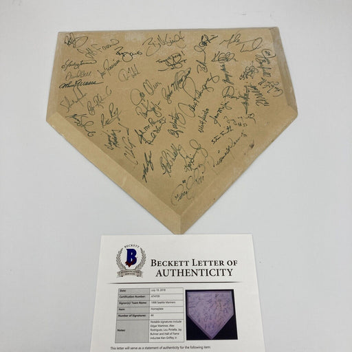 Ken Griffey Jr. 1998 Seattle Mariners Team Signed Home Plate 44 Sigs Beckett COA