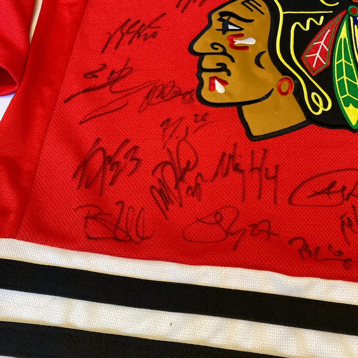 2014-15 Chicago Blackhawks Stanley Cups Champs Team Signed Jersey JSA COA