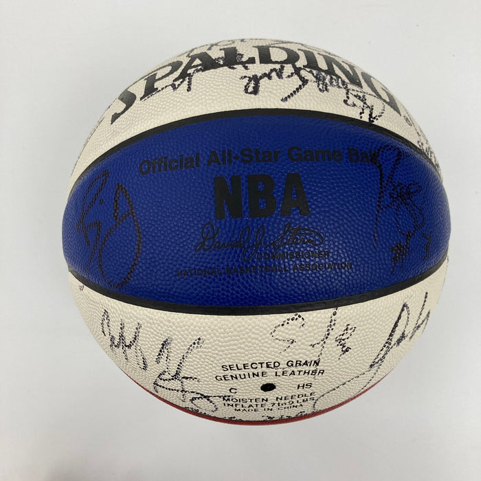 Kobe Bryant 2000 All Star Game Team Signed Basketball Beckett COA
