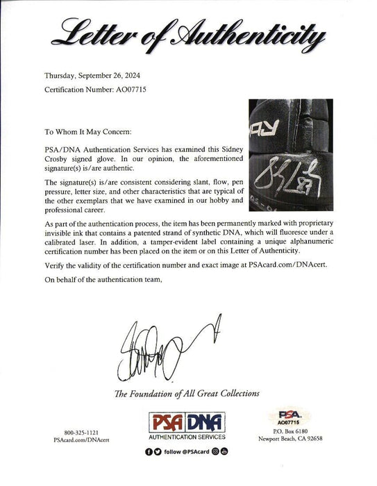 Sidney Crosby 2005 Rookie Pittsburgh Penguins Signed Game Issued Gloves PSA DNA