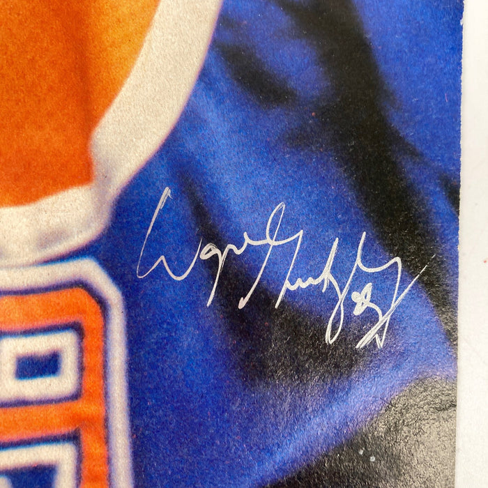 Wayne Gretzky Signed Vintage Oilers Photo JSA COA