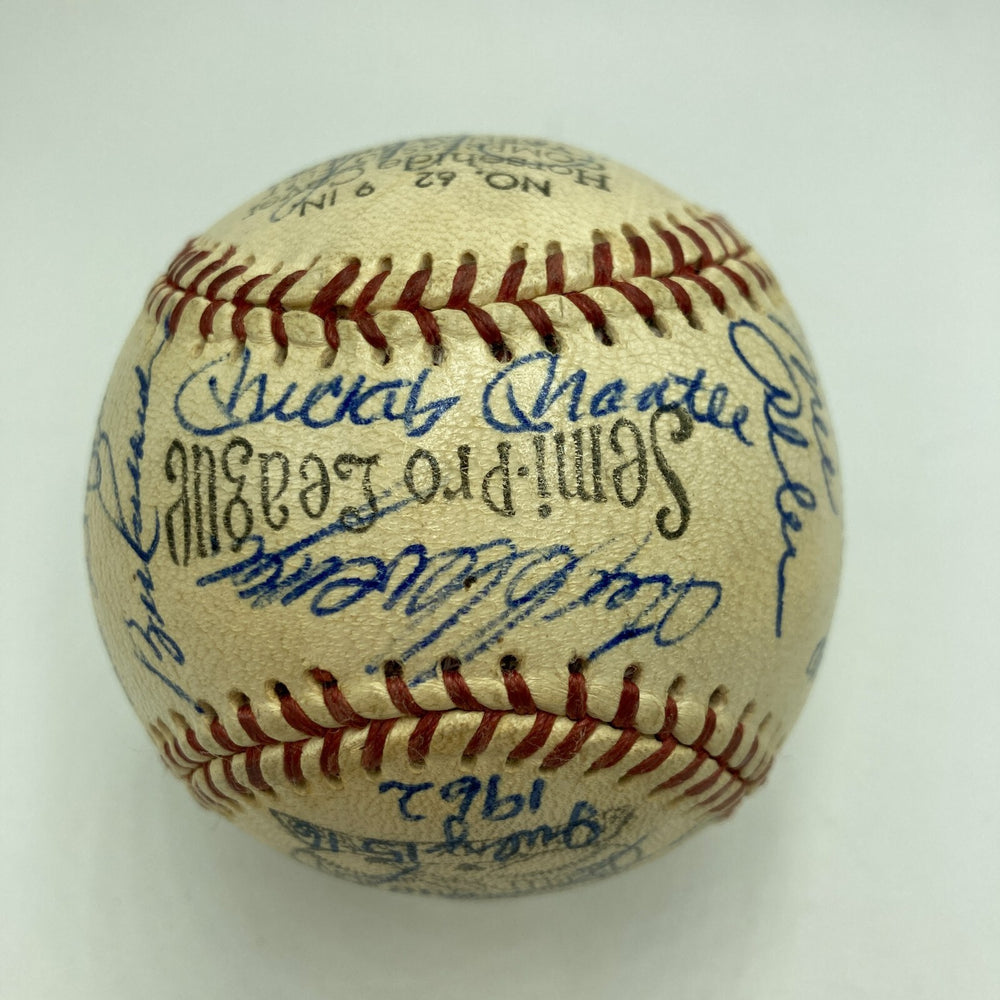 1962 New York Yankees W.S. Champs Team Signed Baseball Mickey Mantle JSA COA