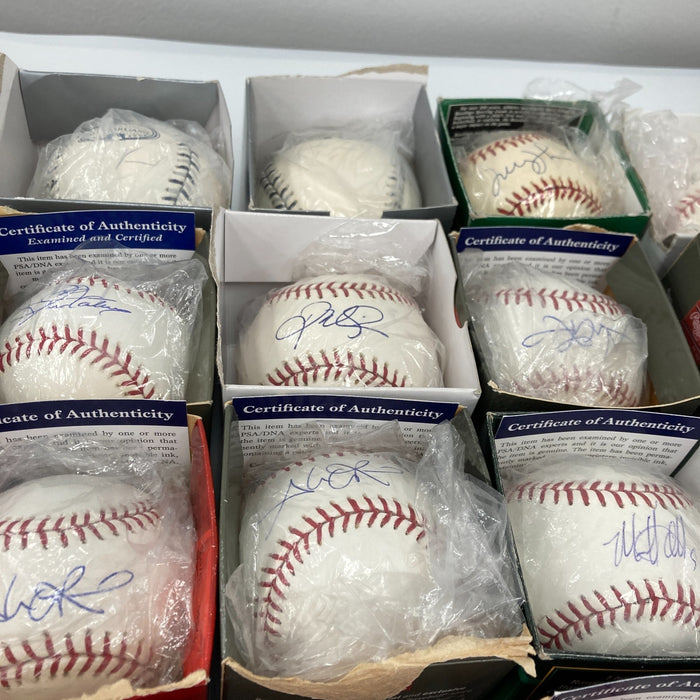 Lot Of (33) Signed Major League Baseballs PSA DNA Angles Orioles Giants Dodgers