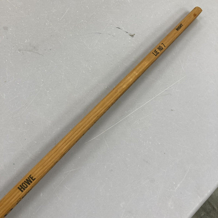 1964-65 Detroit Red Wings Team Signed Gordie Howe Game Issued Hockey Stick JSA