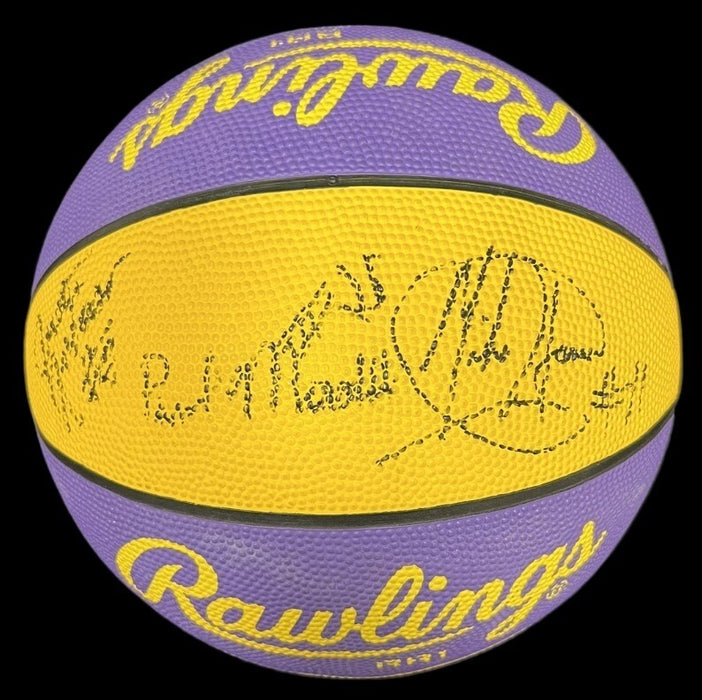 Shaquille O'Neal 1991-92 Louisiana State University Team Signed Basketball JSA