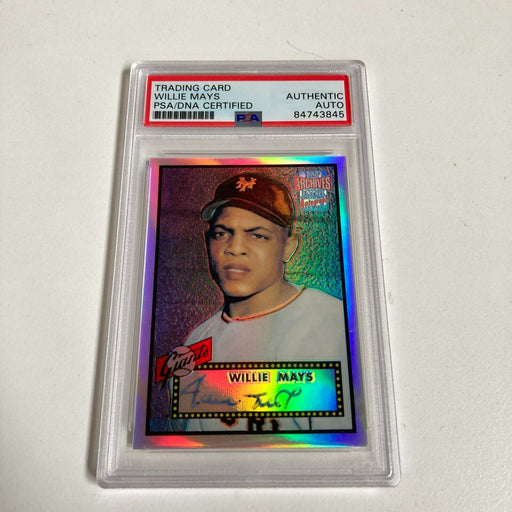 1952 Topps Willie Mays Signed RC 2001 Topps Chrome Archives Refractor PSA DNA