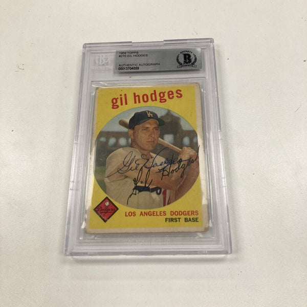 1959 Topps Gil Hodges Signed Autographed Baseball Card BGS Beckett Certified