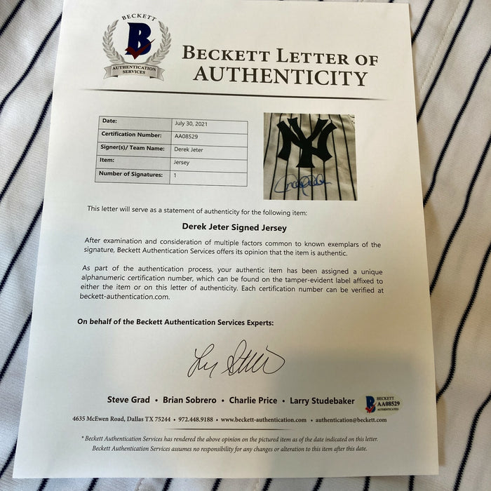 Derek Jeter Signed New York Yankees Authentic Majestic Jersey With Beckett COA