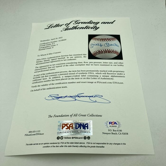 Stunning Mickey Mantle Signed AL Baseball PSA DNA Auto Graded MINT 9