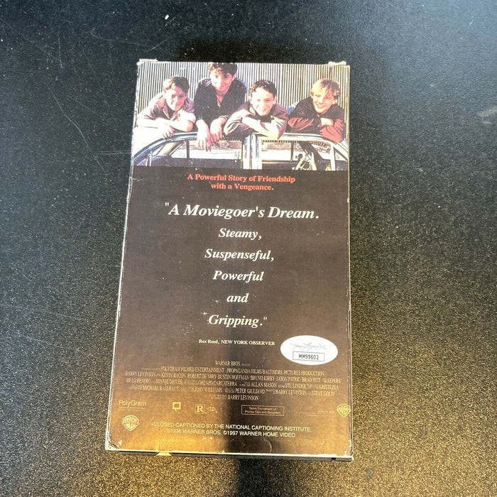 Barry Levinson Ron Eldard Jason Patric Cast Signed Sleepers VHS Movie JSA COA