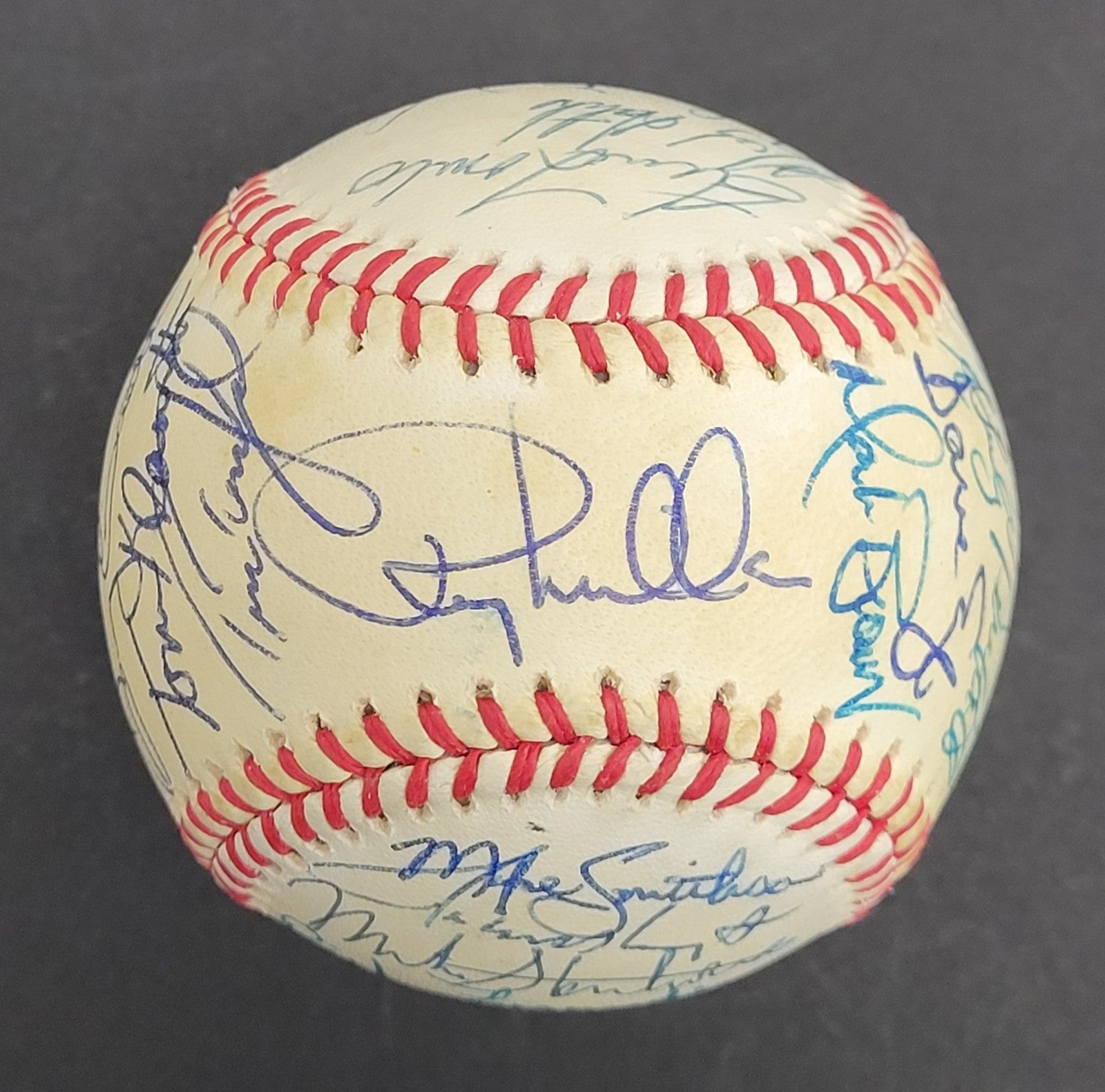 Kirby Puckett 1985 Minnesota Twins Team Signed Baseball JSA COA