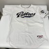 Brian Giles 2006 Signed Game Used Issued San Diego Padres Jersey MLB Authentic