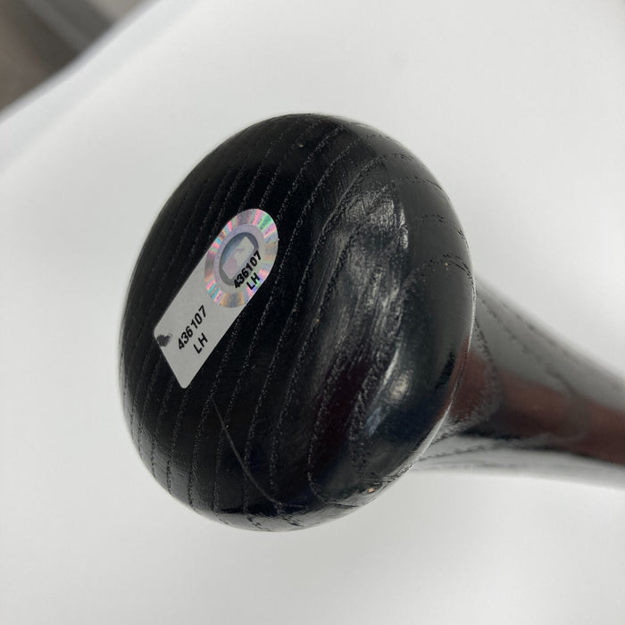 2009 New York Yankees World Series Champs Team Signed Bat #5/50 Beckett COA