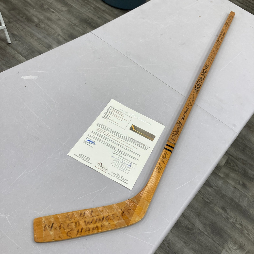 1964-65 Detroit Red Wings Team Signed Gordie Howe Game Issued Hockey Stick JSA