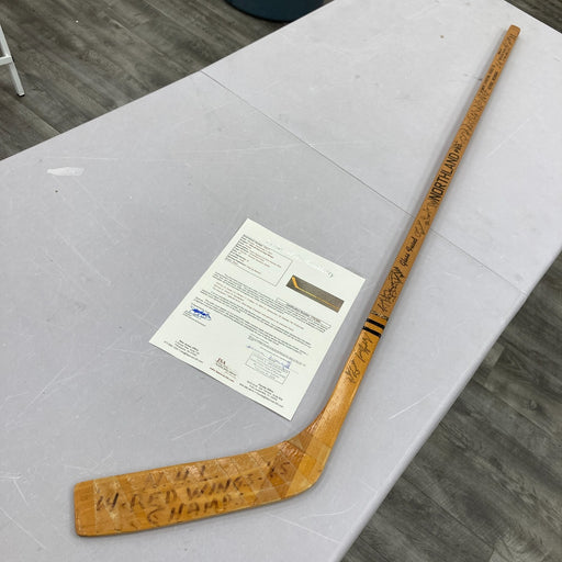 1964-65 Detroit Red Wings Team Signed Gordie Howe Game Issued Hockey Stick JSA