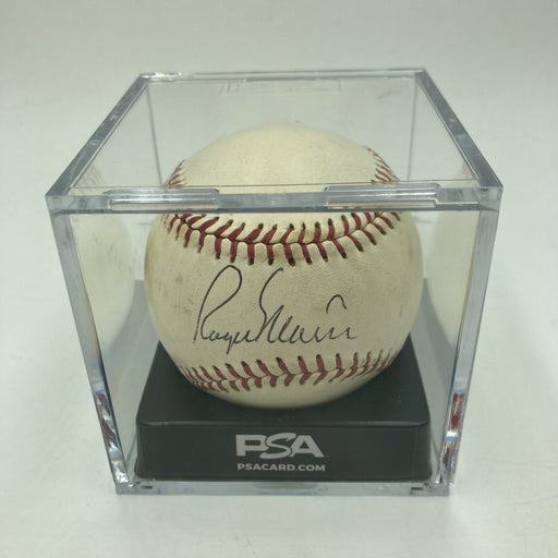 Beautiful Roger Maris Single Signed Baseball PSA DNA COA