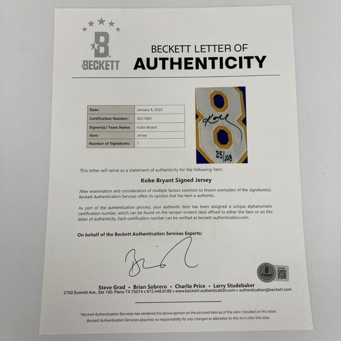 Kobe Bryant 3 Signed NBA Finals Los Angeles Lakers Jerseys Display UDA & Beckett