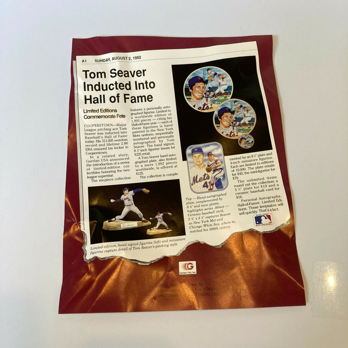 TOM SEAVER AUTOGRAPHED GARTLAN CERAMIC FULL SIZED PLATE JSA COA