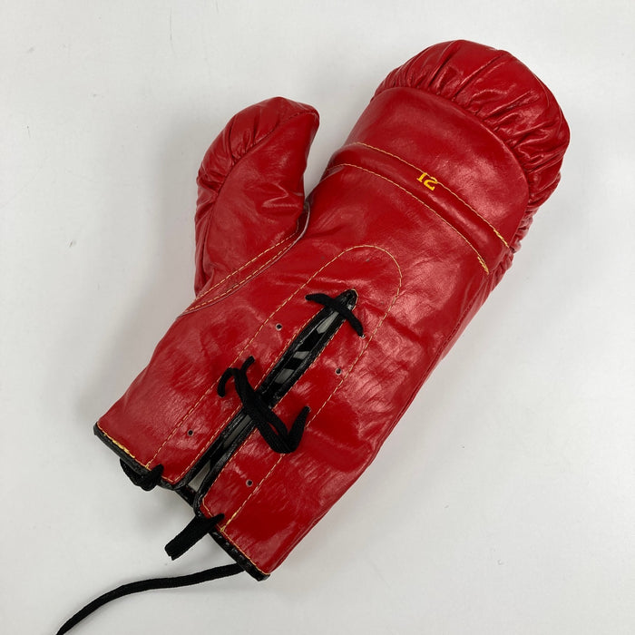 Stunning Muhammad Ali Full Name Signed Everlast Boxing Glove Silver Ink PSA DNA