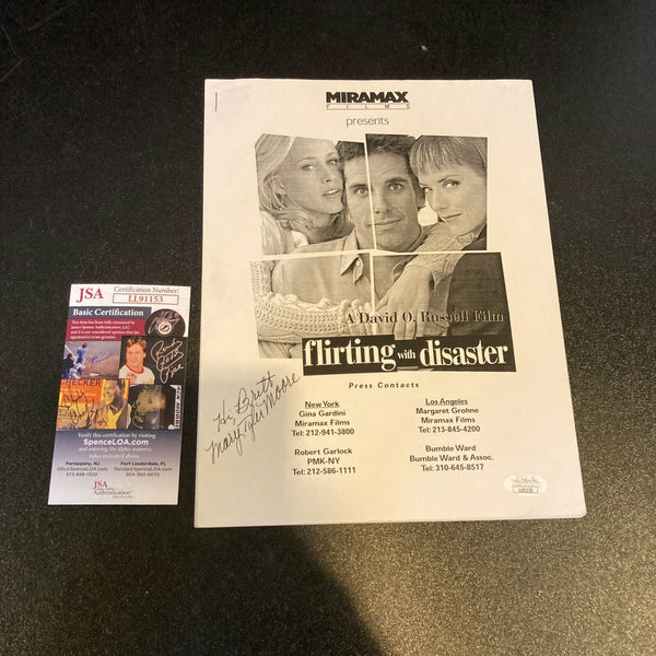 Mary Tyler Moore Signed Flirting With DIsaster Original Movie Script JSA COA