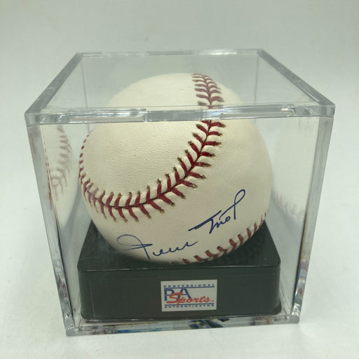 Willie Mays Signed Major League Baseball PSA DNA Graded 10 GEM MINT