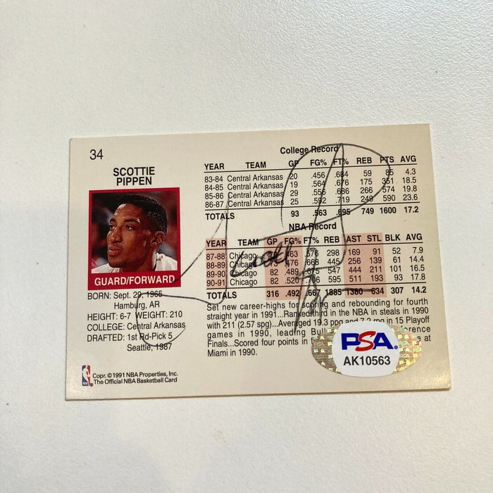 1991 NBA Hoops Scottie Pippen Signed Basketball Card PSA DNA COA