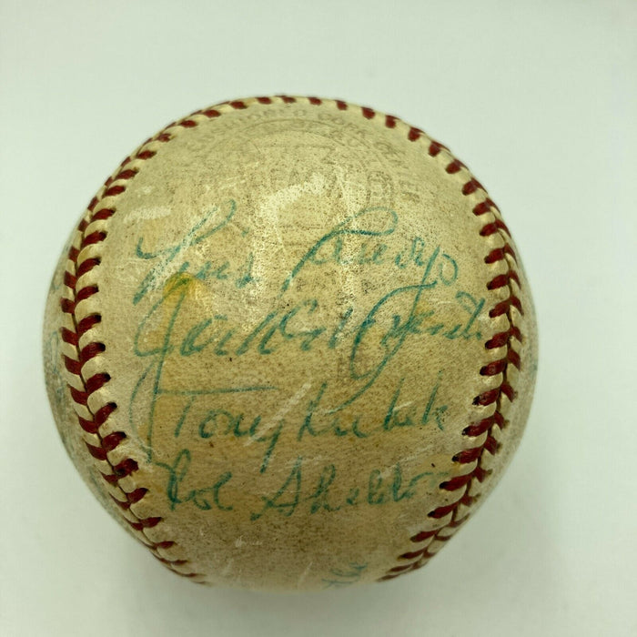 1961 New York Yankees W.S. Champs Team Signed Baseball Mickey Mantle Maris PSA