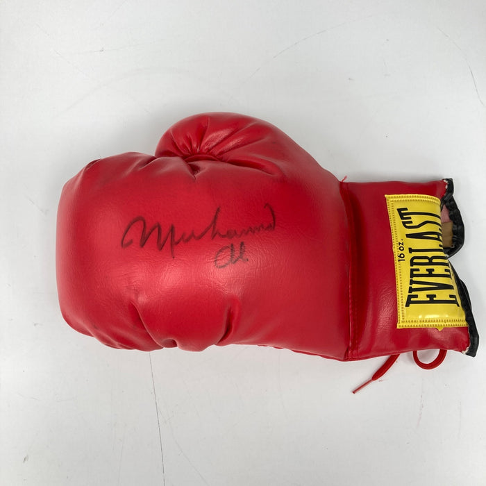 Muhammad Ali Signed Everlast Boxing Glove JSA COA