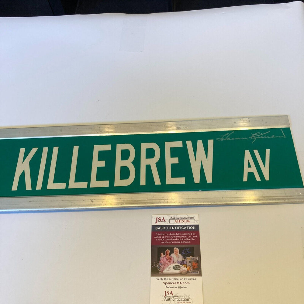 Harmon Killebrew Signed 6x30 Street Sign Harmon Killebrew Ave JSA COA