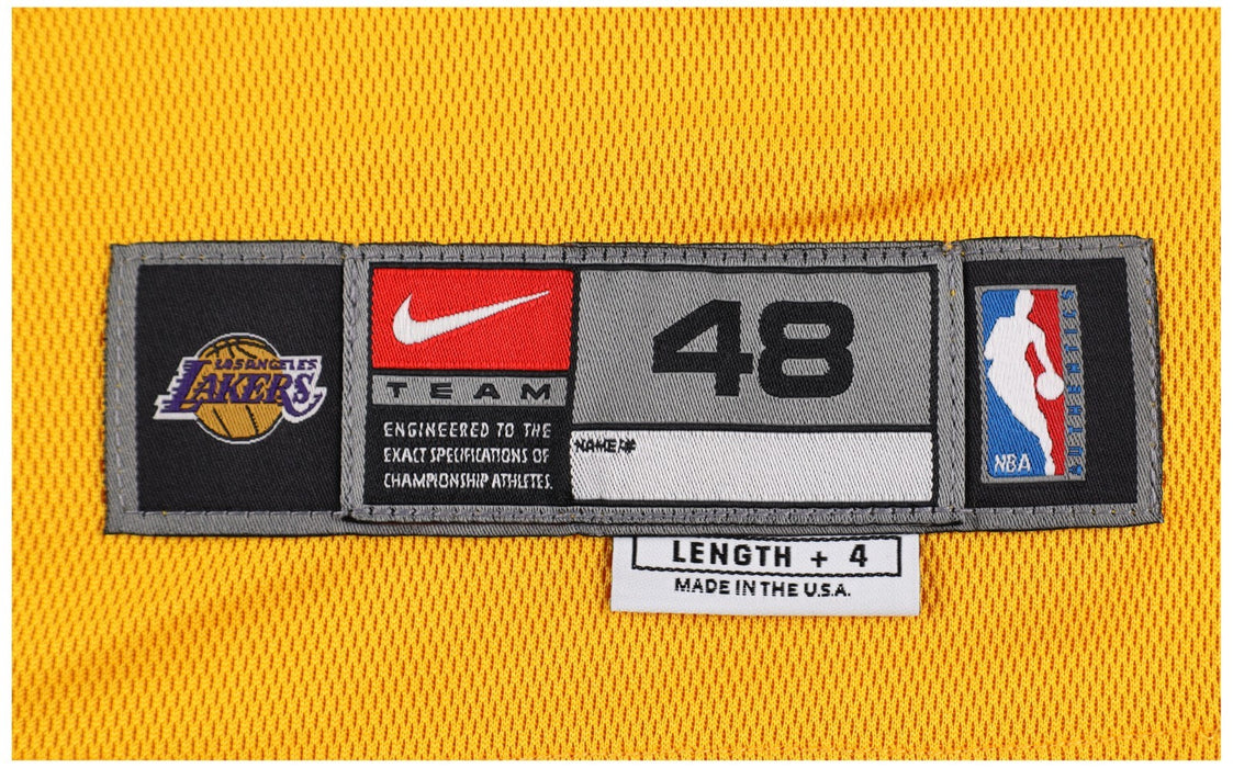 2004-05 Los Angeles Lakers Team-Signed Nike Jersey Jersey Kobe Bryant JSA COA