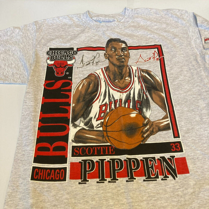 Scottie Pippen Signed Vintage Chicago Bulls T-shirt Beckett Certified