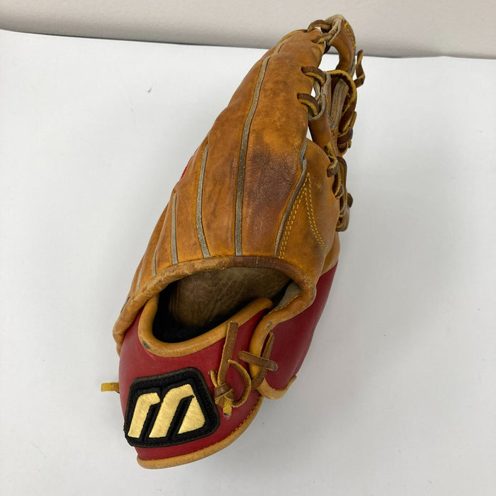 1988 Roberto Alomar Rookie Signed Game Used Baseball Glove PSA DNA COA