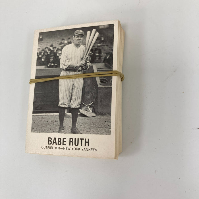 Beautiful 1980 Topps Baseball Complete Set With TCMA Gallsaso Set