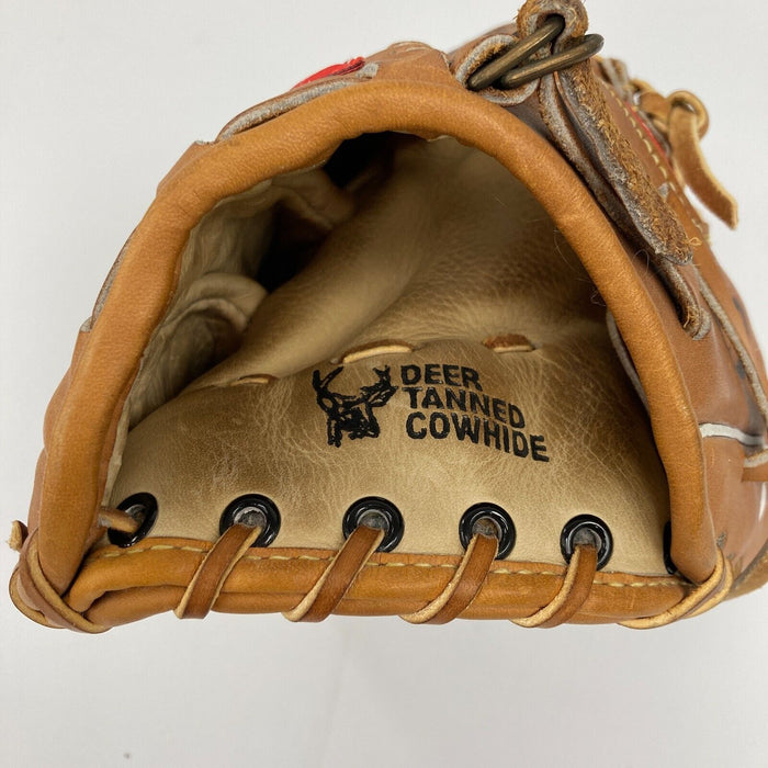 Gant de baseball Rawlings 11 pouces cuir - modèle Cal Ripken Jr Gant de baseball Rawlings 11 pouces cuir - modèle Cal Ripken Jr