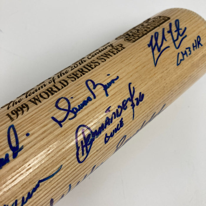1999 New York Yankees World Series Champs Team Signed Bat Derek Jeter Beckett