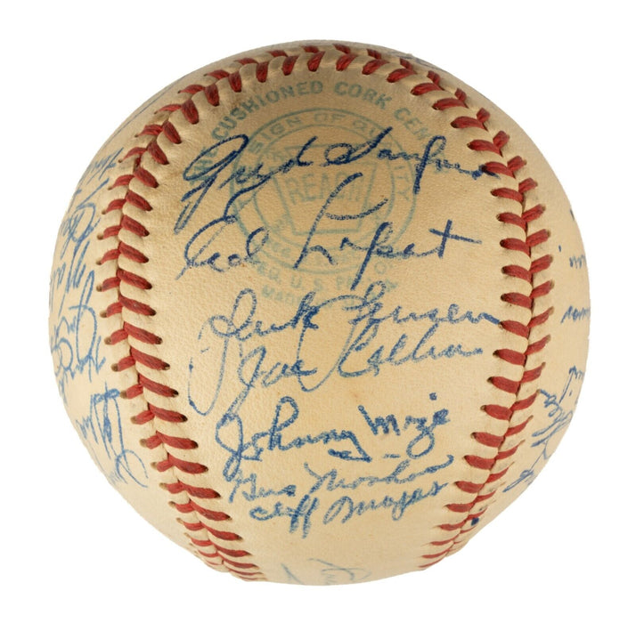 1949-1950 New York Yankees W.S. Champs Team Signed Baseball Joe Dimaggio JSA