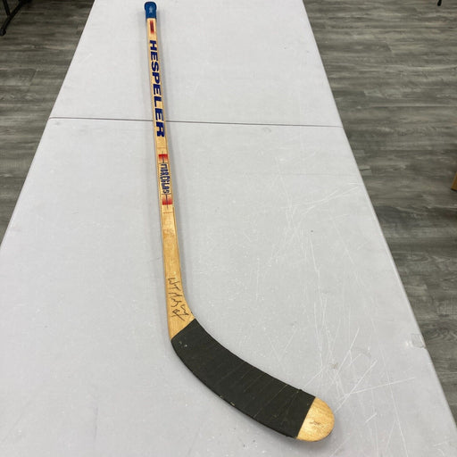 Wayne Gretzky Signed Game Issued Hespeler Hockey Stick PSA DNA