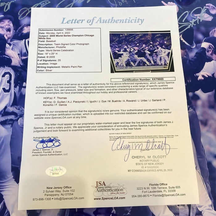 2005 Chicago White Sox World Series Champs Team Signed 16x20 Framed Photo JSA