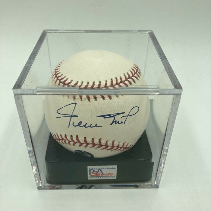 Rare Willie Mays PSA DNA Graded Gem Mint 10 Signed Major League Baseball