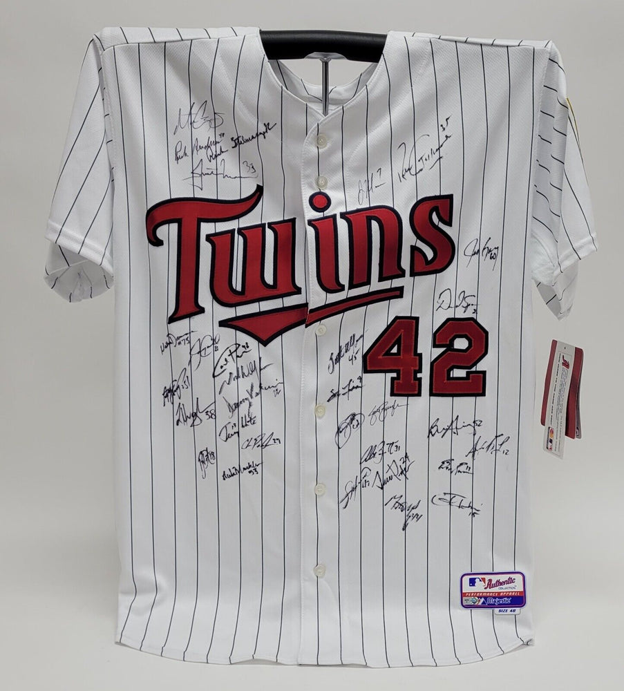 2012 Minnesota Twins Team Signed Jackie Robinson Day Jersey Joe Mauer MLB  Holo