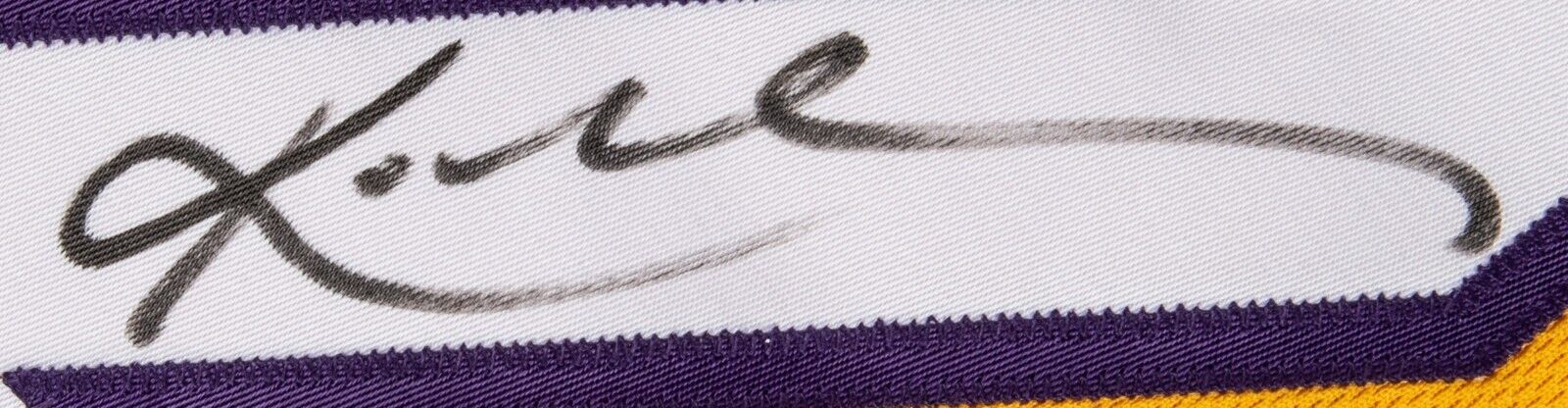 Kobe Bryant Signed Game Used  2007-08 Los Angeles Lakers Jersey Beckett & MEARS