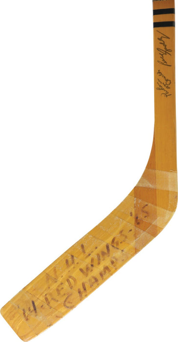 1964-65 Detroit Red Wings Team Signed Gordie Howe Game Issued Hockey Stick JSA
