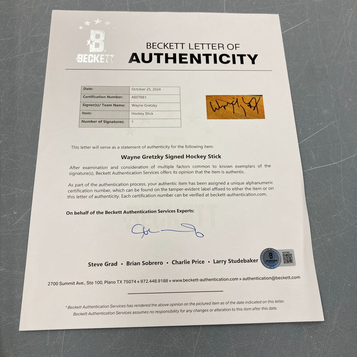 Wayne Gretzky Signed Game Model Hockey Stick Beckett COA