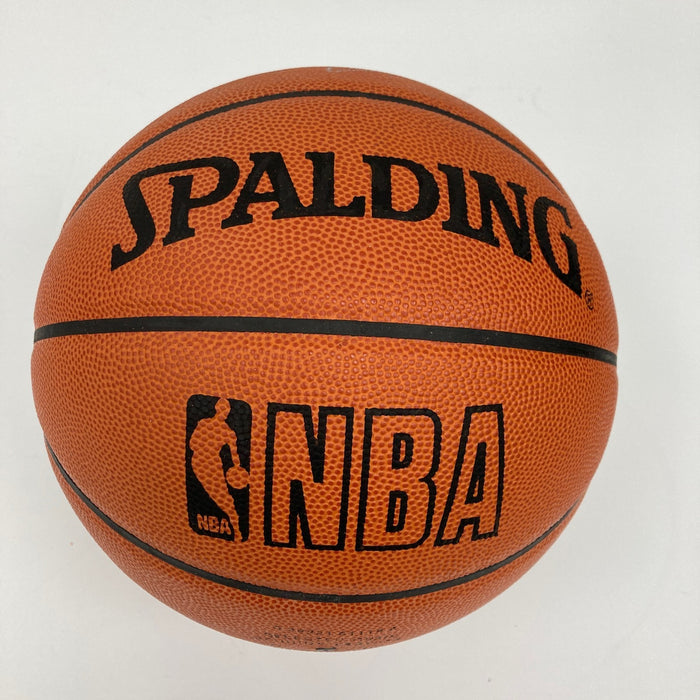 Bill Russell Signed 1974 Hall Of Fame Official Game Basketball Beckett COA