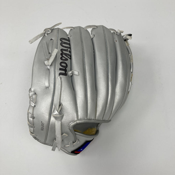 David Wells 1998 Perfect Game Signed Wilson Baseball Glove JSA COA