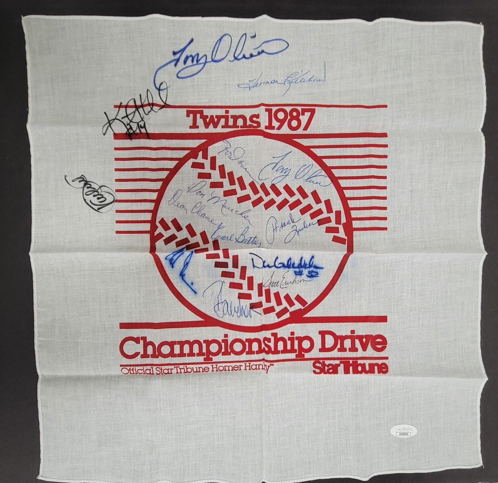 1987 Minnesota Twins W.S. Champs Team Signed Homer Hanky Kirby Puckett JSA COA