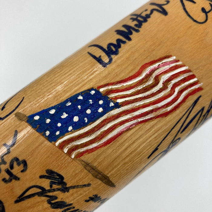 2001 New York Yankees Team Signed 9/11 Baseball Bat Derek Jeter MLB Authentic