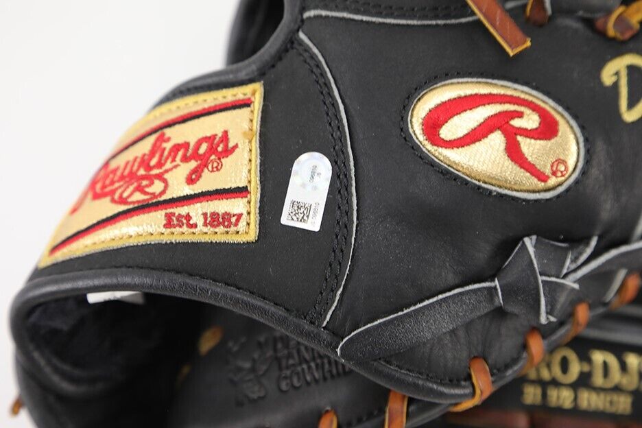 Derek Jeter Signed Rawlings Game Model STATS Baseball Glove Steiner COA